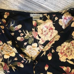 Anama long sleeve top